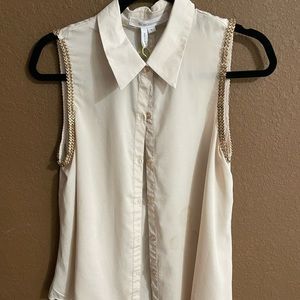 BCBGeneration sleeveless stylish shirt
